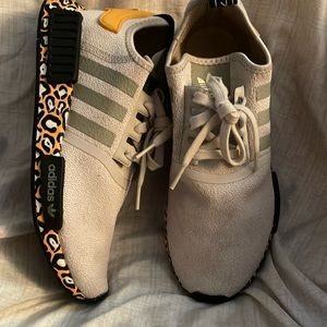 Women’s beige color/ Leopard NMD Adidas 8.5